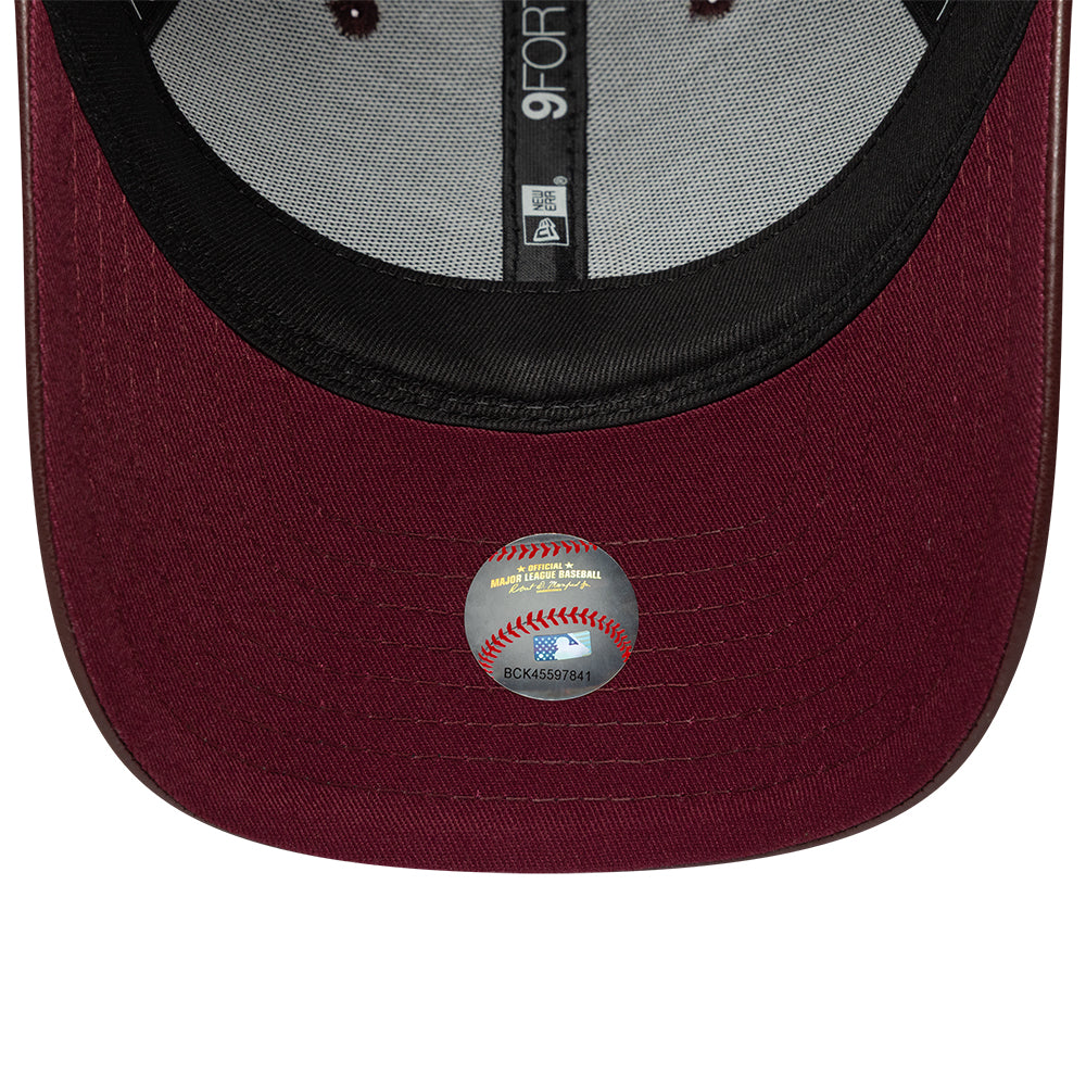 New Era 9Forty Women's NewYork Yankees PU Burgundy Cap