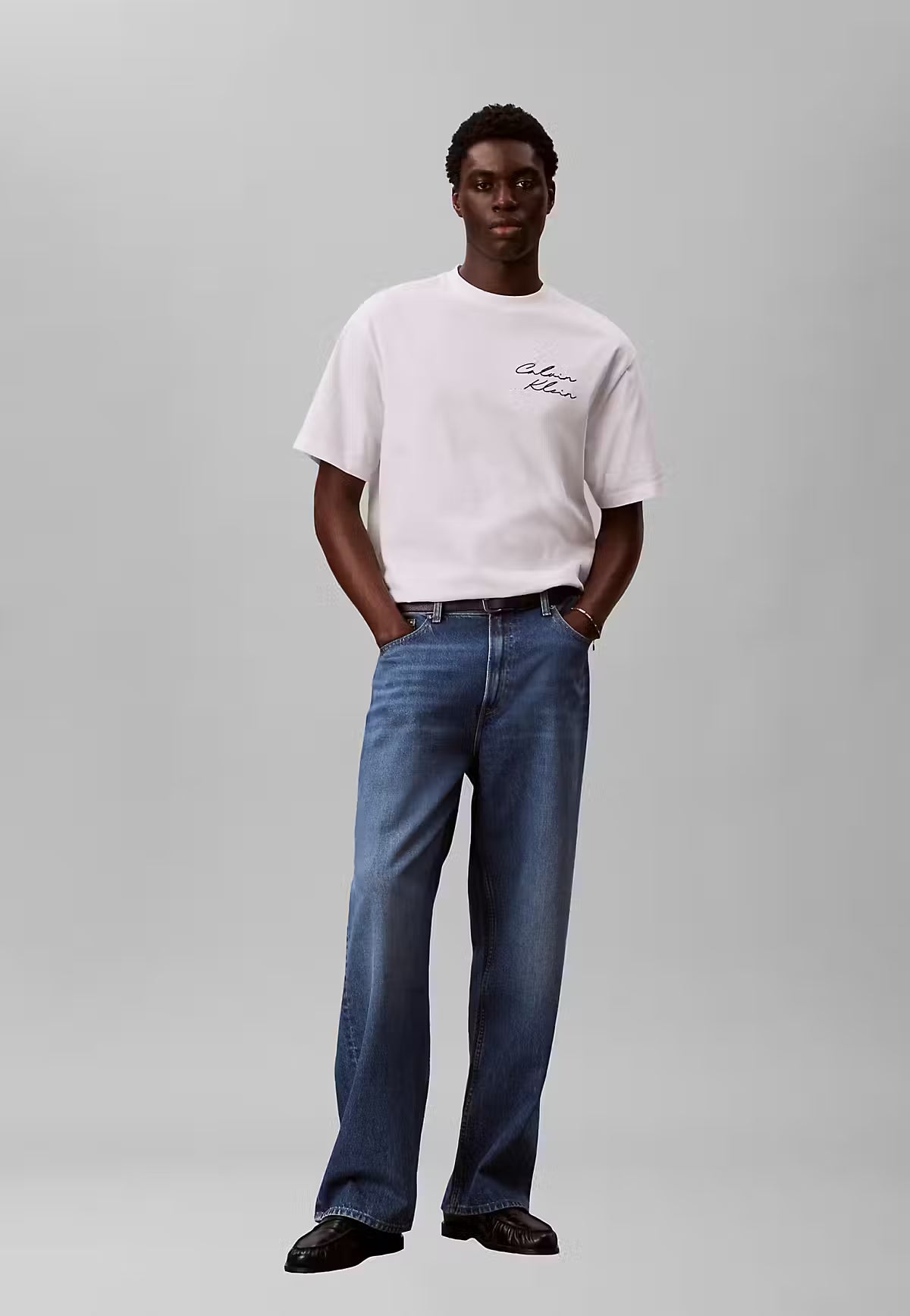 Calvin Klein Graphic Seasonal T-Shirt