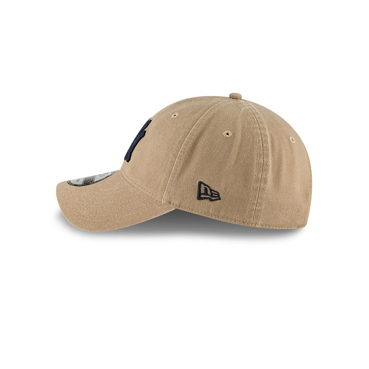 New Era Core Classic 2.0 NewYork Yankees Khaki Cap