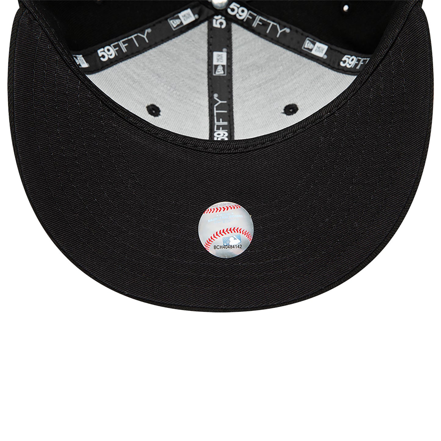 New Era 59Fifty Atlanta Braves Black On Black Cap