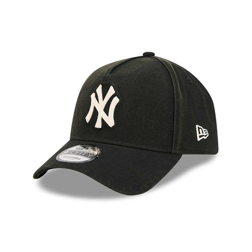 New Era 9Forty Washed Canvas New York Yankees Cap