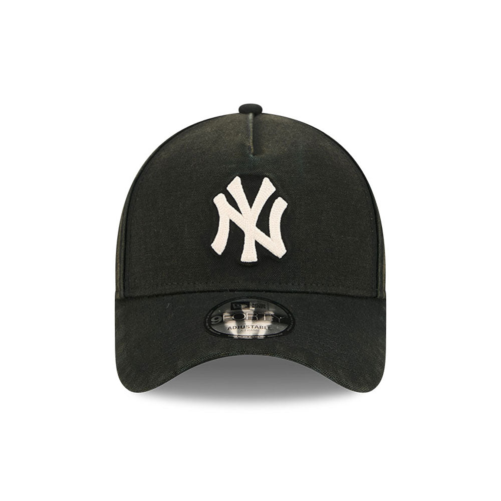 New Era 9Forty Washed Canvas New York Yankees Cap