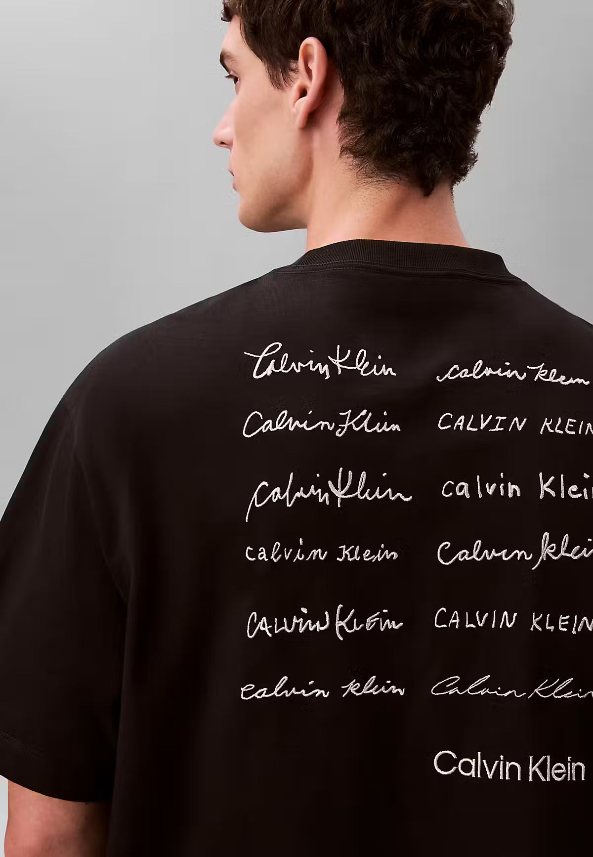 Calvin Klein Graphic Seasonal T-Shirt