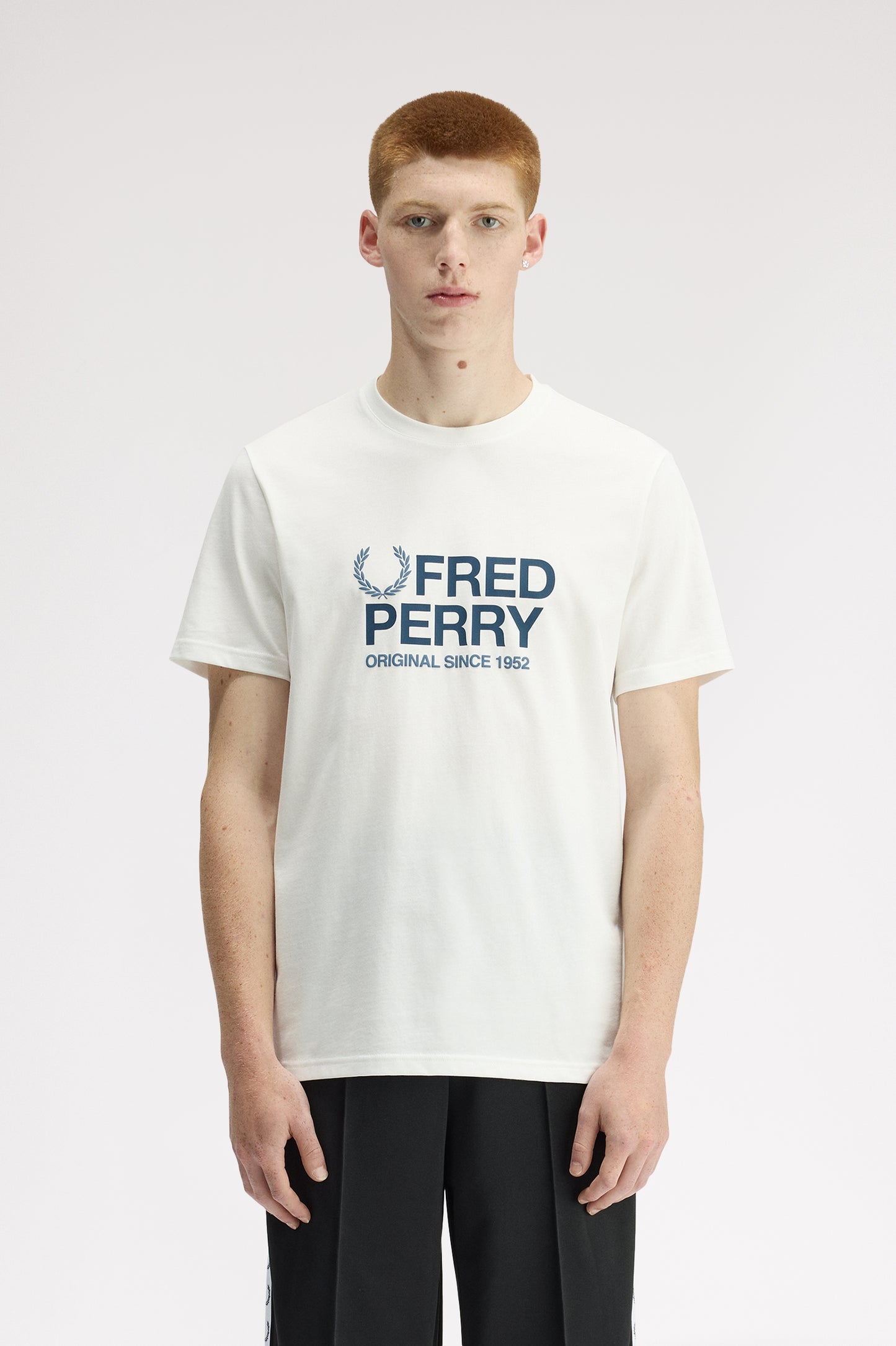 T-shirt Fred Perry M2406 Blanc neige