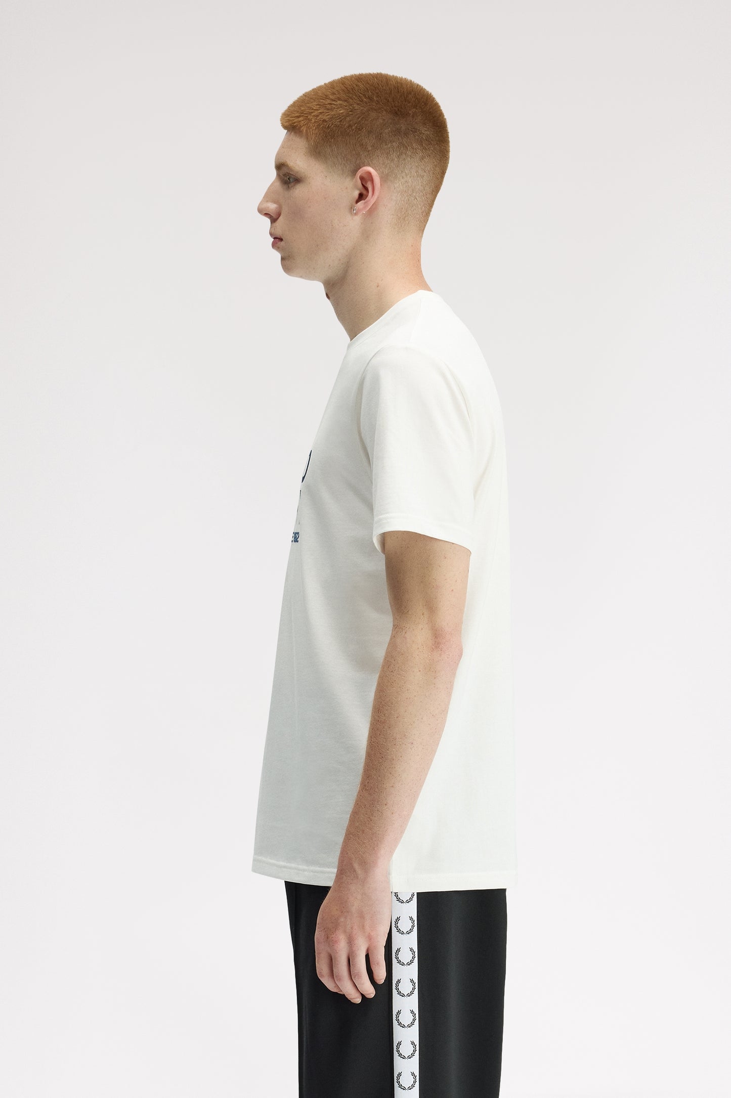 T-shirt Fred Perry M2406 Blanc neige