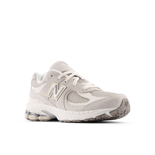 Chaussures New Balance PC2002RT