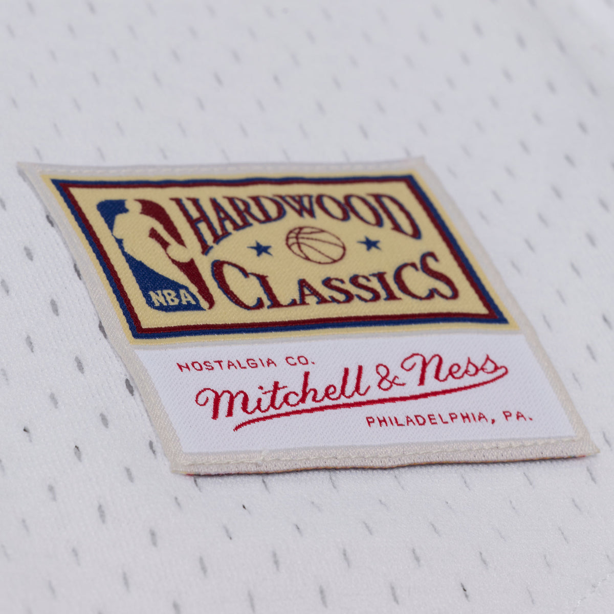 Mitchell & Ness NBA Monochrome Mesh Chicago Bulls Top